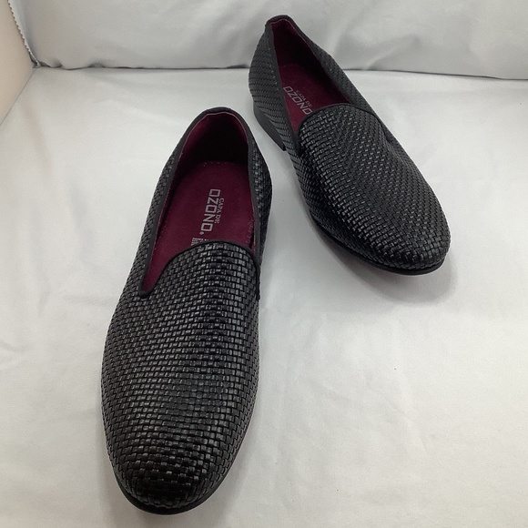 New Capa De Ozono Porcino Leather Loafer 9.5 Black - Picture 3 of 13